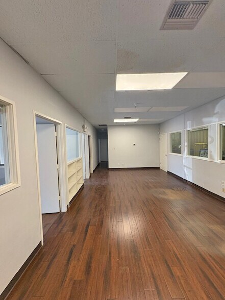 More Photos Of 3321 Industrial Dr, Santa Rosa Warehouse For Sale
