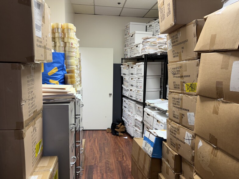 More Photos Of 42-46 Lafayette Ave, Suffern Freestanding For Lease