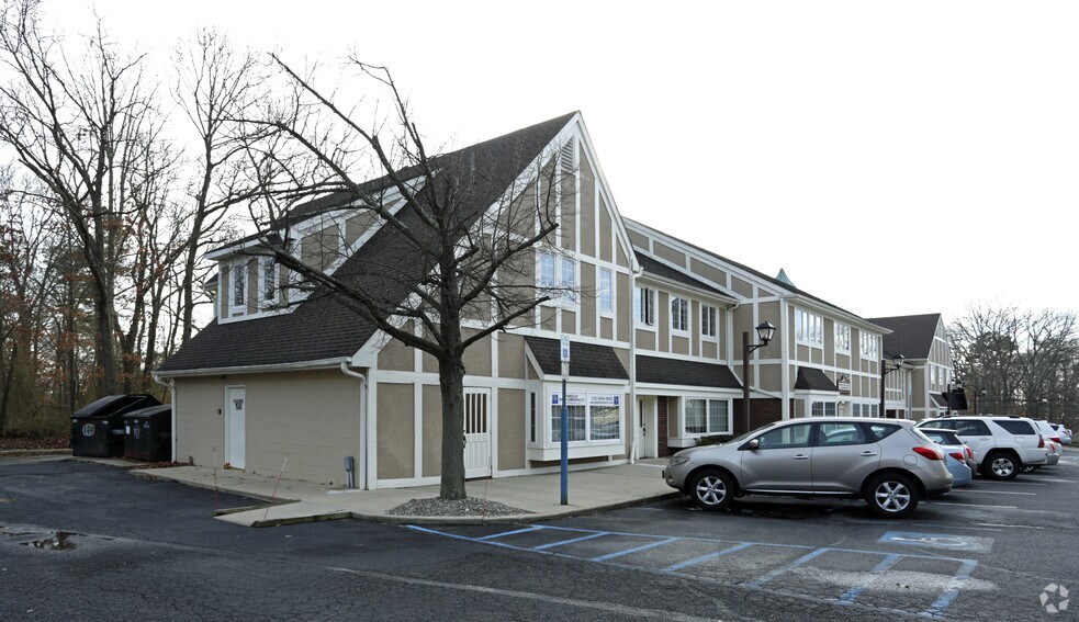 More Photos Of 1924 State Route 35, Wall Township Medical For Lease