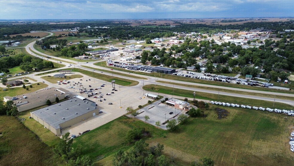 More Photos Of 1319 141st St, Perry Fast Food For Sale