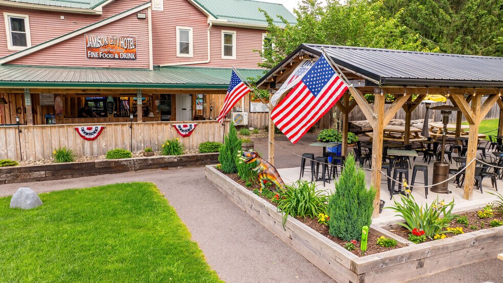 More Photos Of 184 Jamison City Rd, Benton Restaurant For Sale