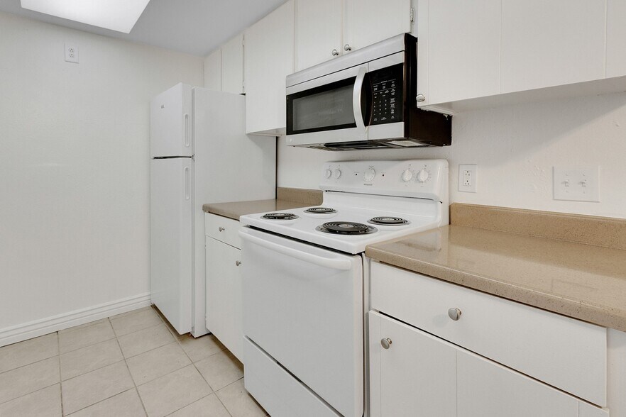 More Photos Of 6087 Wadsworth Blvd, Arvada Apartments For Sale