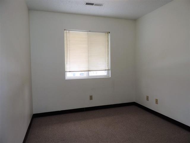 More Photos Of 645 S Lucas St, Iowa City Apartments For Sale