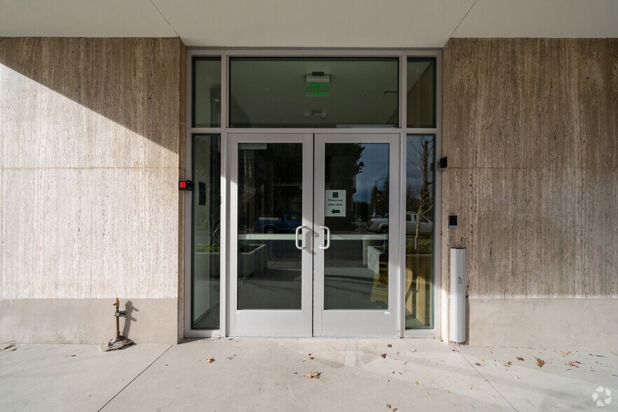 More Photos Of 4 W 4th Ave, San Mateo Coworking Space