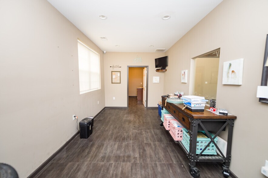 More Photos Of 2648 Rainbow Lake Rd, Inman Flex For Sale