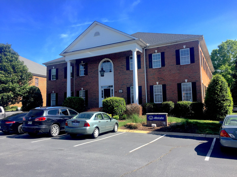 Primary Photo Of 3527 Pelham Rd, Greenville Office Residential For Lease