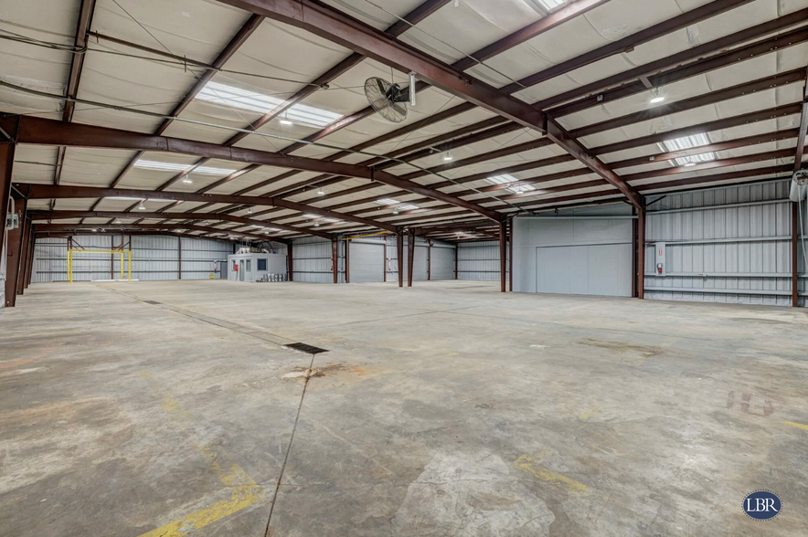 More Photos Of 420 Shearer Blvd, Cocoa Manufacturing For Lease