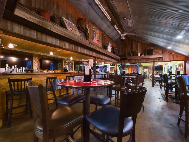 More Photos Of 4512 E M-21, Corunna Restaurant For Sale