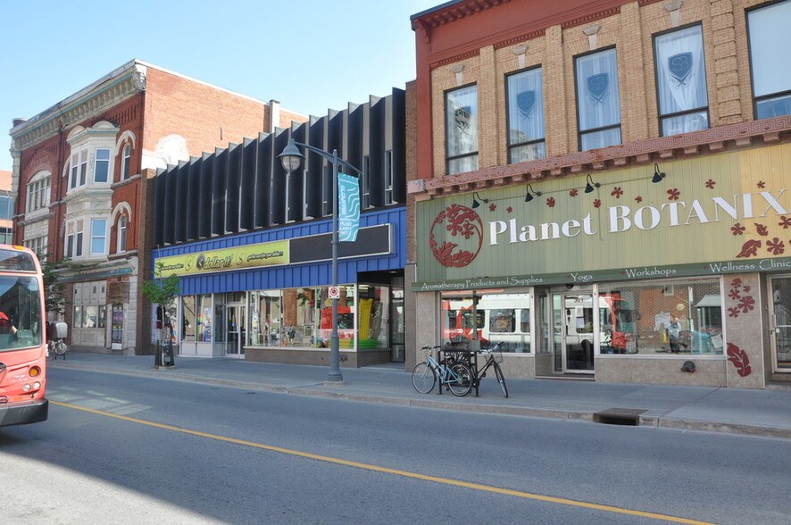 More Photos Of 299 Bank St, Ottawa Office For Lease