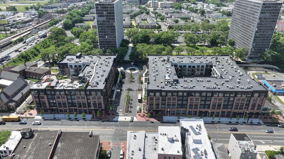 Primary Photo Of 349-377 Broad St, Newark Apartments For Lease