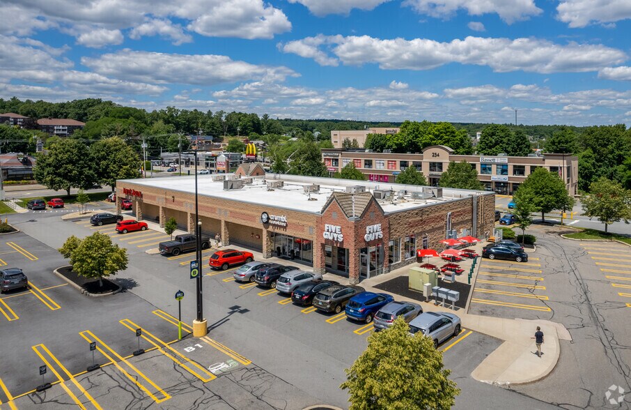 More Photos Of Daniel Webster Hwy & Danf Rd @ Daniel Webster Hwy. & Danfort Rd., Nashua Unknown For Lease