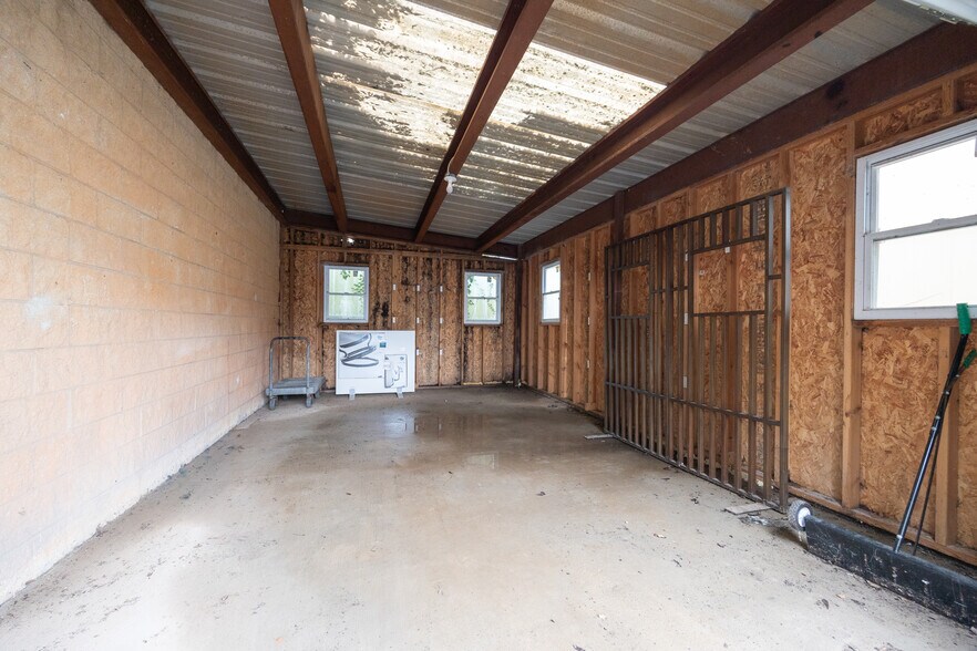 More Photos Of 1110 Alpharetta St, Roswell Freestanding For Sale