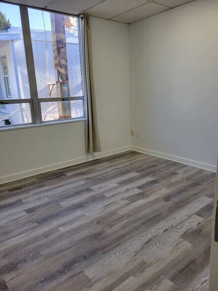 More Photos Of 153-155 Post Rd E, Westport Storefront Retail Office For Lease