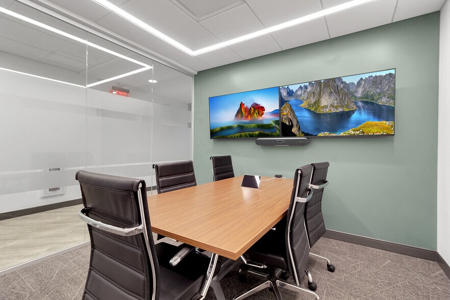 More Photos Of 6400 Sheridan Dr, Buffalo Unknown For Lease