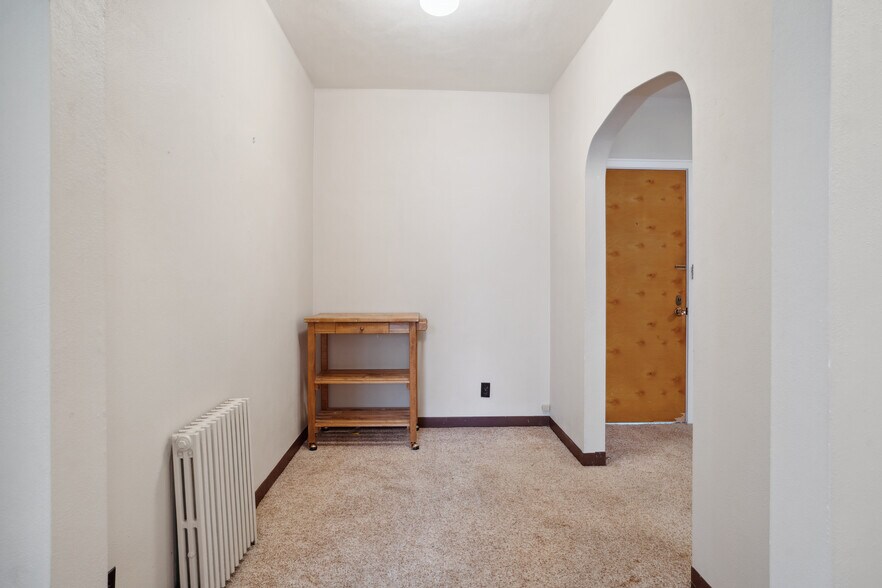 More Photos Of 107 E Madison St, Mount Pleasant Healthcare For Sale