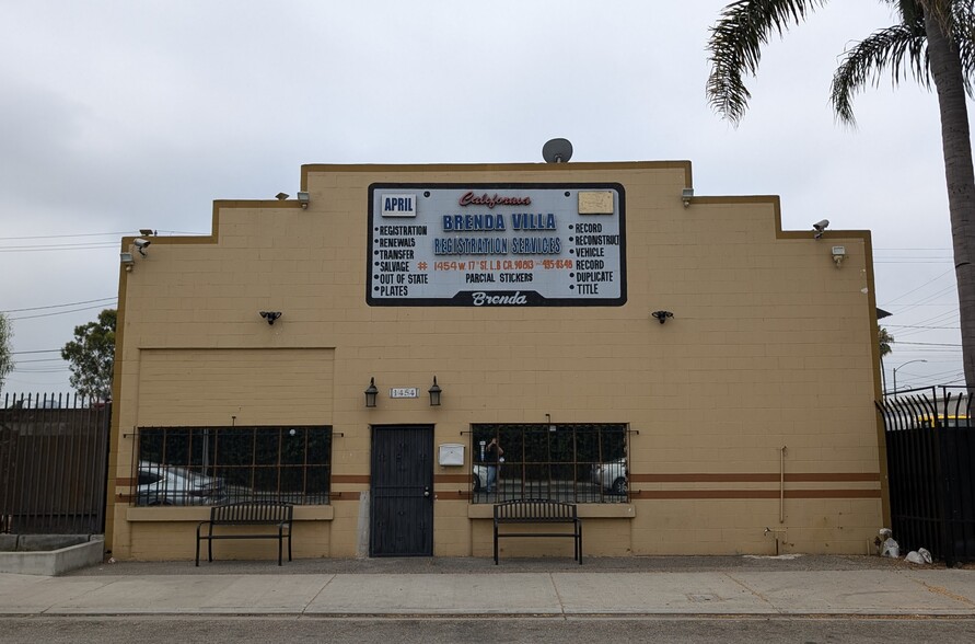 Primary Photo Of 1455 W 16th St, Long Beach Showroom For Sale