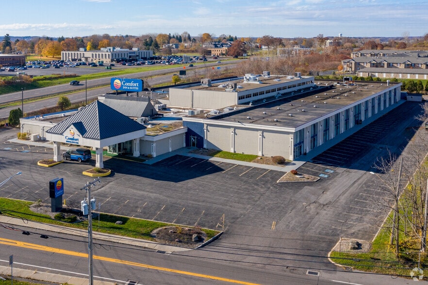 More Photos Of 6701 Buckley Rd, North Syracuse Hotel For Sale