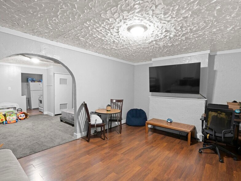 More Photos Of 127 W Mead Ave, Salt Lake City Apartments For Sale