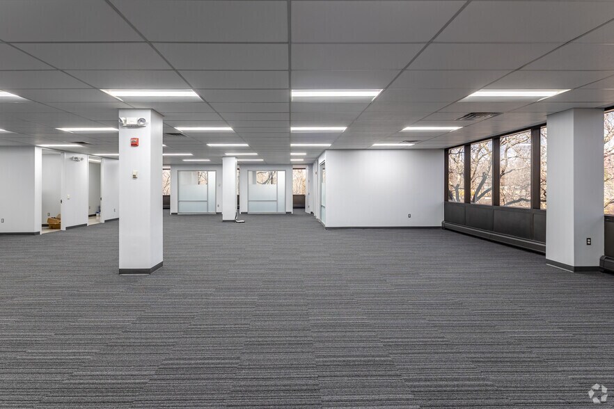 More Photos Of 600 Parsippany Rd, Parsippany Office For Sale