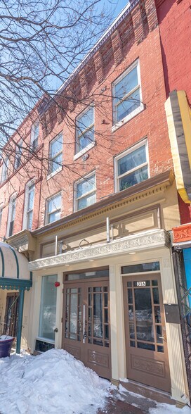 More Photos Of 316 S Broadway, Baltimore Storefront Retail Residential For Sale