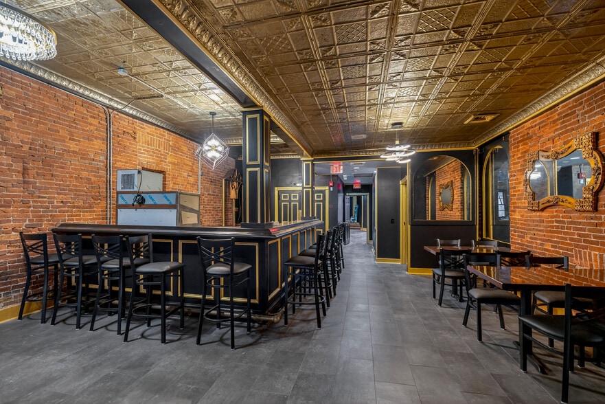 More Photos Of 26 N Main St, Waterbury Storefront Retail Office For Sale