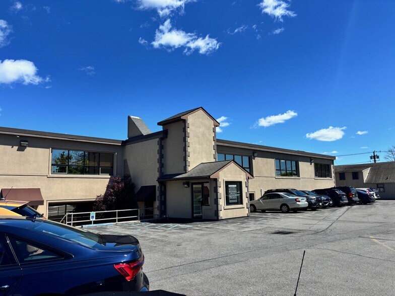 More Photos Of 510-514 Haight Ave, Poughkeepsie Office For Sale
