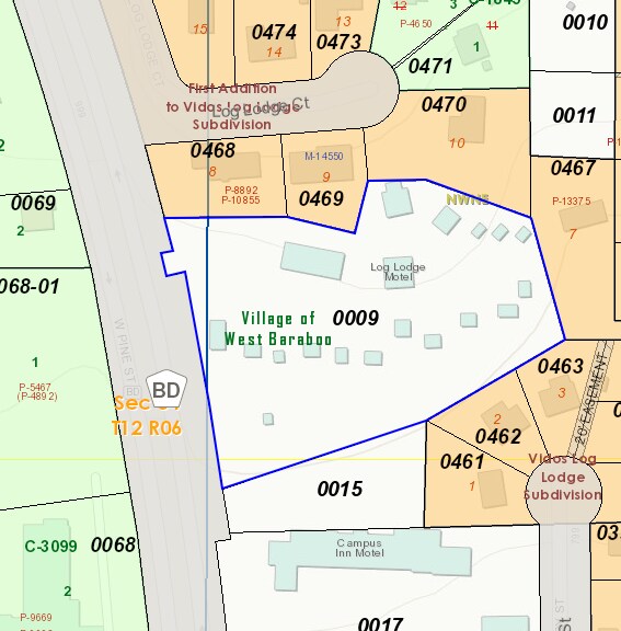 More Photos Of 830 W Pine St, Baraboo Hotel For Sale