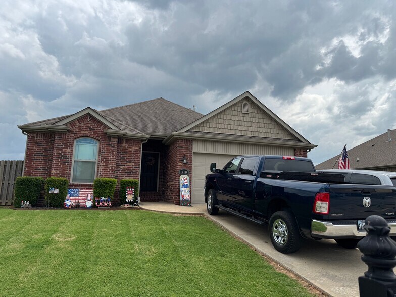 More Photos Of , Centerton Specialty For Sale