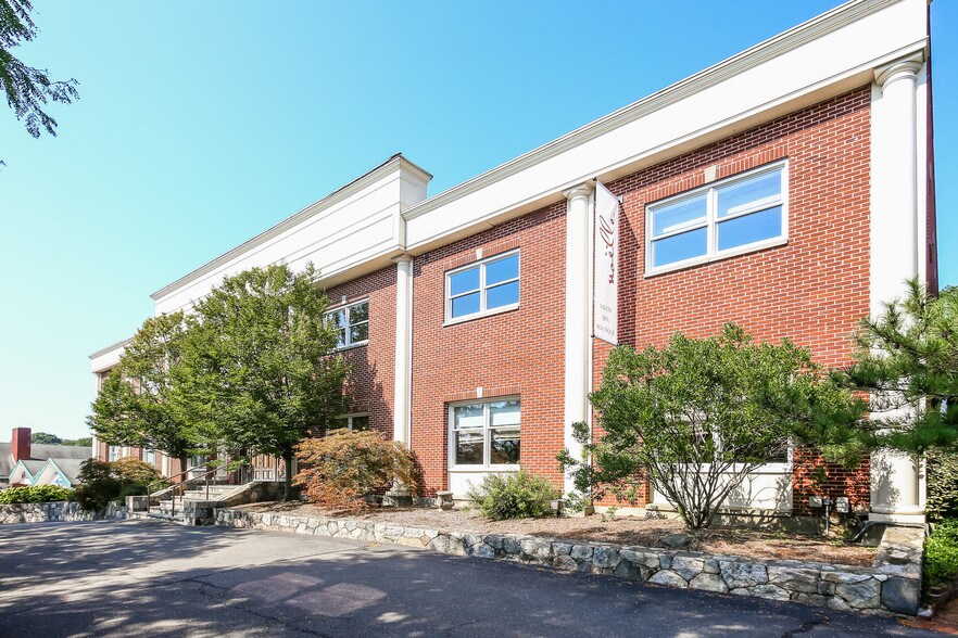 More Photos Of 1100 High Ridge Rd, Stamford Freestanding For Sale