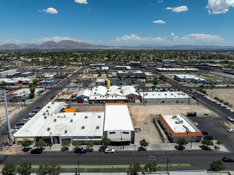 More Photos Of 1551 S Commerce St, Las Vegas Storefront For Lease