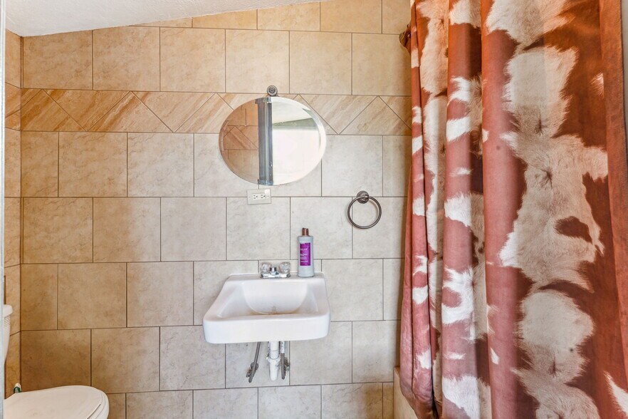 More Photos Of 7000 Hill City Hwy, Tolar Manufactured Housing Mobile Home Park For Sale