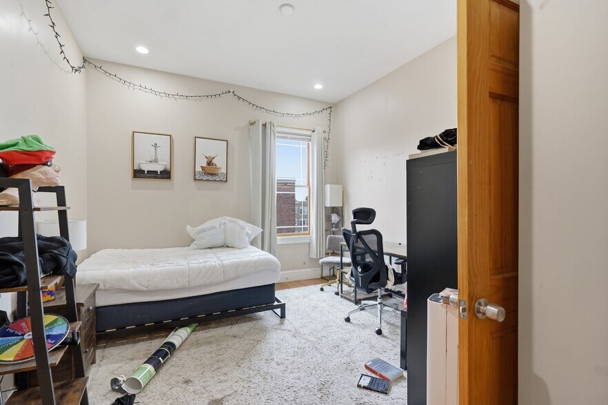 More Photos Of 299 Governor St, Providence Multifamily For Sale