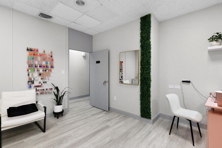 More Photos Of , Fort Myers Office For Sale