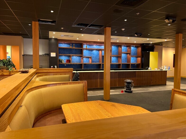 More Photos Of 3750 Hamilton Blvd, Allentown General Retail For Sale