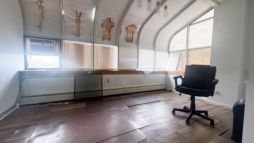 More Photos Of 36-12 34th Ave, Long Island City Office For Lease