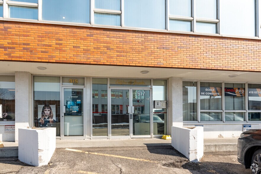 More Photos Of 909-919 Rue Monseigneur-Grandin, Québec Office For Lease
