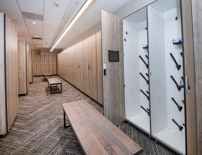 More Photos Of 137 Benchmark Rd, Avon Apartments For Sale