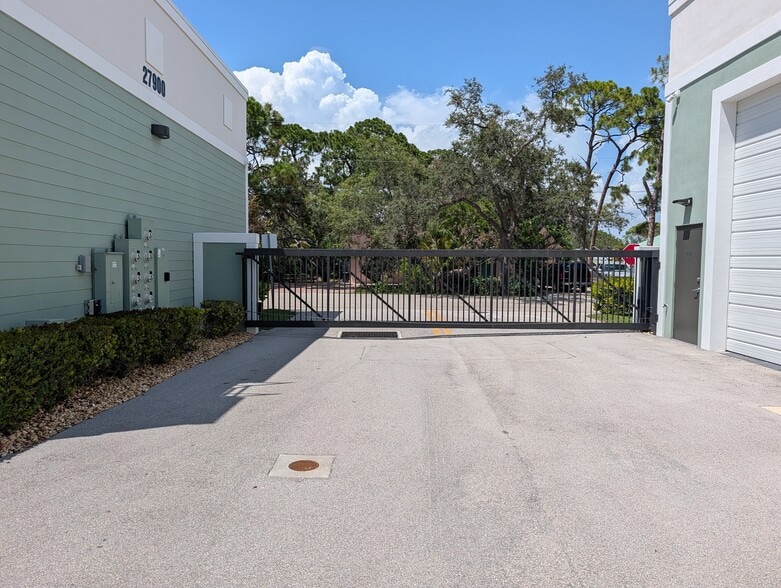 More Photos Of 27901 Bonita Breeze Way, Bonita Springs Flex For Sale