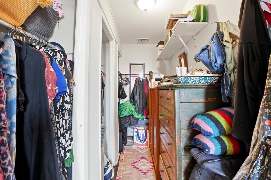More Photos Of 1600 E Passyunk Ave, Philadelphia Storefront Retail Residential For Sale