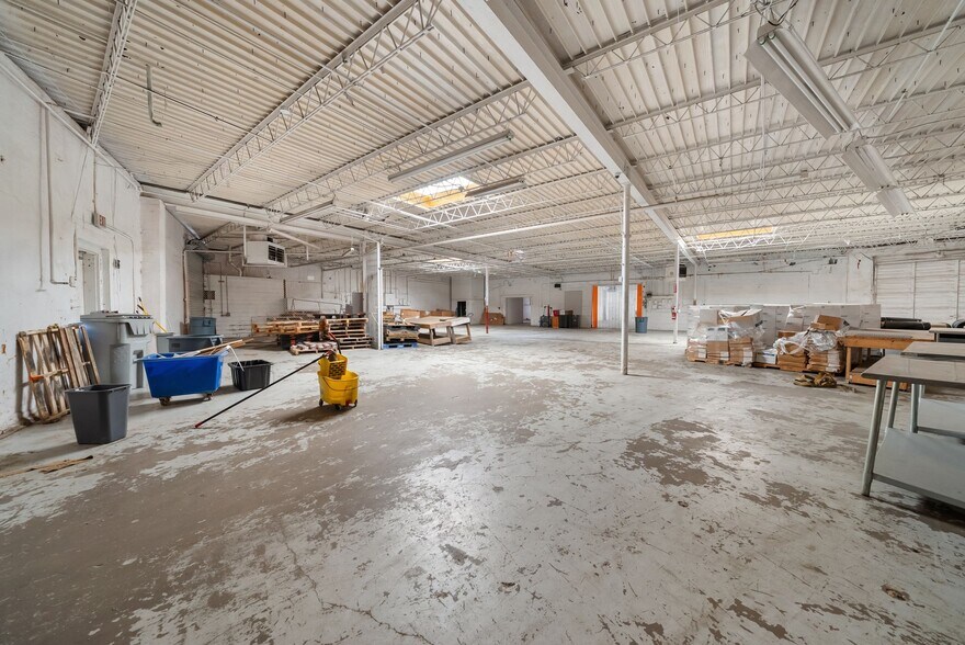 More Photos Of 6001 Tension Dr, Fort Worth Manufacturing For Sale