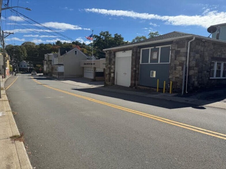 More Photos Of 13 Mountain Ave, Highland Falls Apartments For Sale