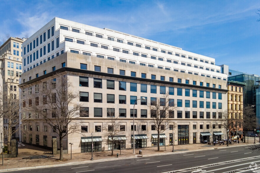More Photos Of 601 Pennsylvania Ave NW, Washington Office For Lease