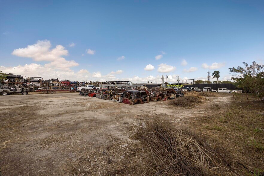 More Photos Of 12880 Port Said Rd, Opa Locka Land For Lease