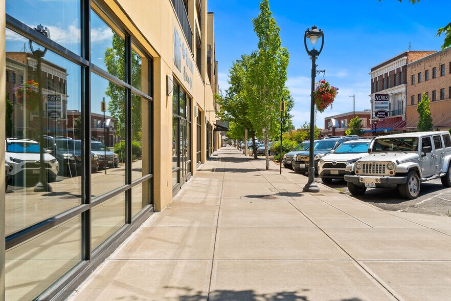 More Photos Of 17 N 3rd St, Yakima Apartments For Sale