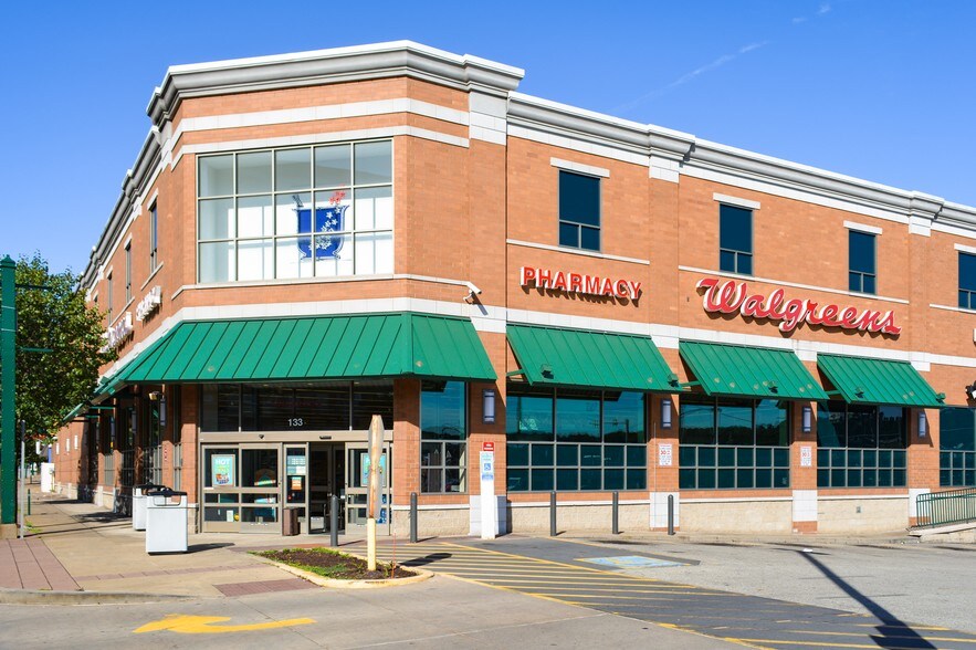 Primary Photo Of 133 W 8th Ave, Homestead Drugstore For Lease