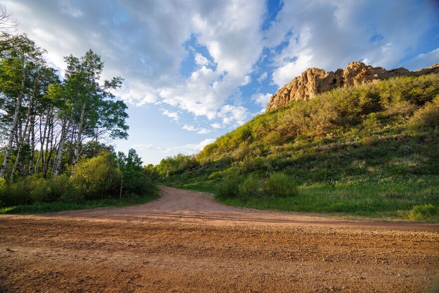More Photos Of 22090 Co 212 rd, Oak Creek Land For Sale