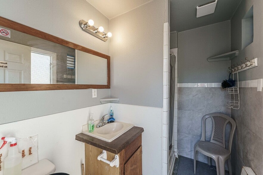 More Photos Of 21021 Old Highway 99 SW, Centralia Manufactured Housing Mobile Home Park For Sale