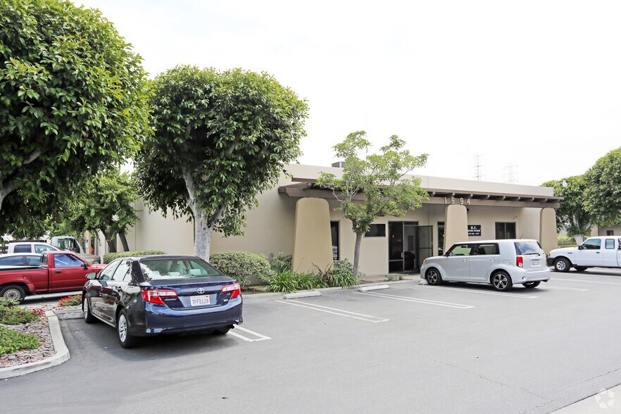 Primary Photo Of 1594 S Anaheim Blvd, Anaheim Manufacturing For Lease