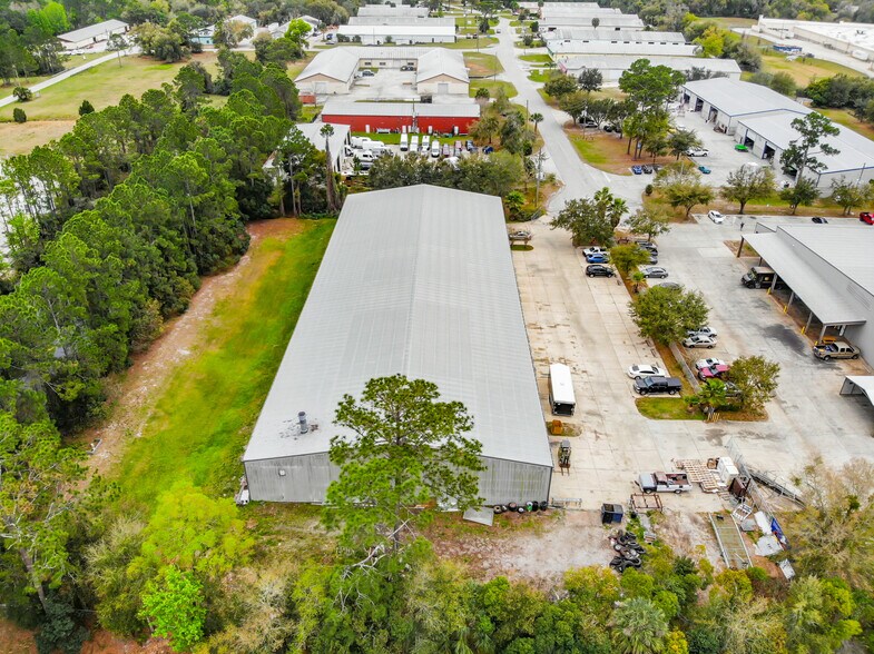 More Photos Of 1857 Patterson Ave, Deland Warehouse For Lease