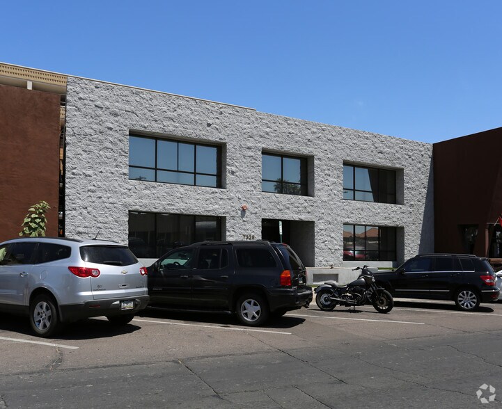 More Photos Of 7328 E Stetson Dr, Scottsdale Office Residential For Lease